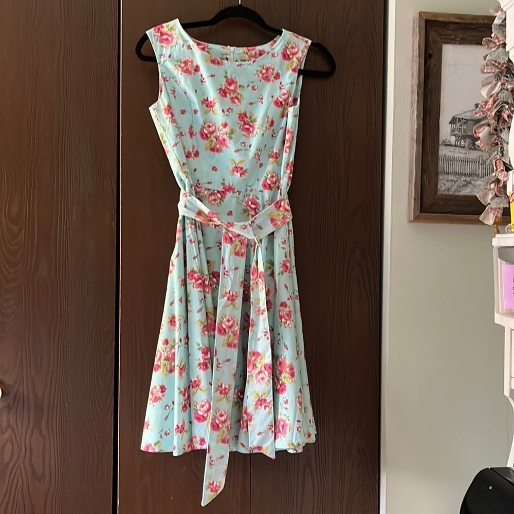 ImprinteVintage sleeveless, light blue w rose patterned summer dress. Size S